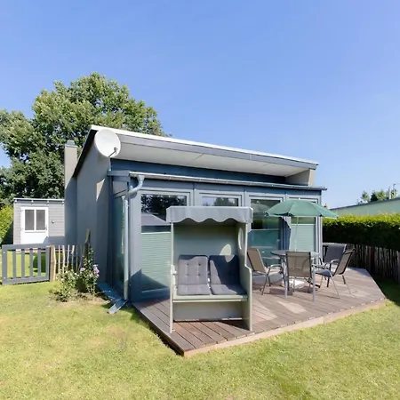 Holiday home Vor Ruegen Sundhagen-Niederhof